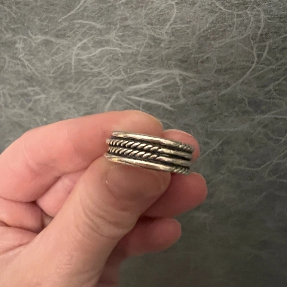 David Yurman Gold and Silver Twisted Ring - Picture 4 of 5